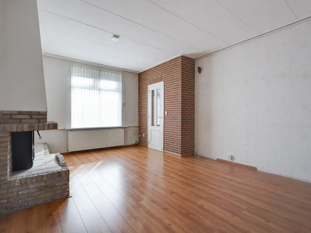 Vredebestlaan 26, POELDIJK