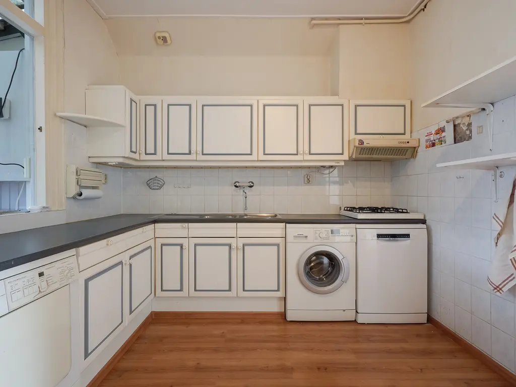 Vredebestlaan 26, POELDIJK