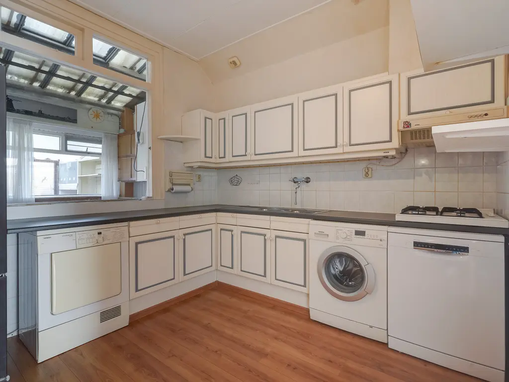 Vredebestlaan 26, POELDIJK