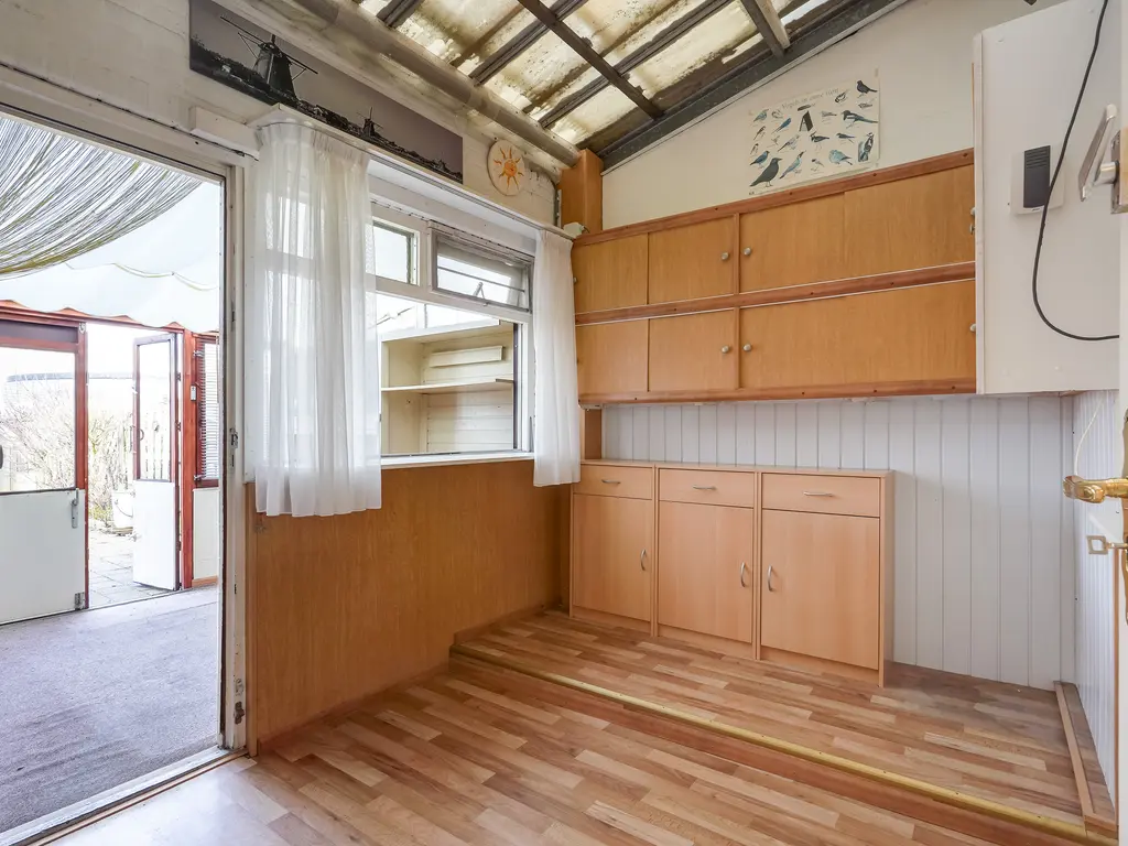 Vredebestlaan 26, POELDIJK