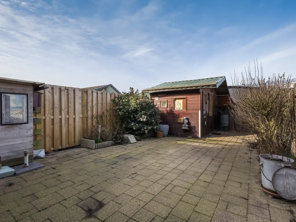 Vredebestlaan 26, POELDIJK