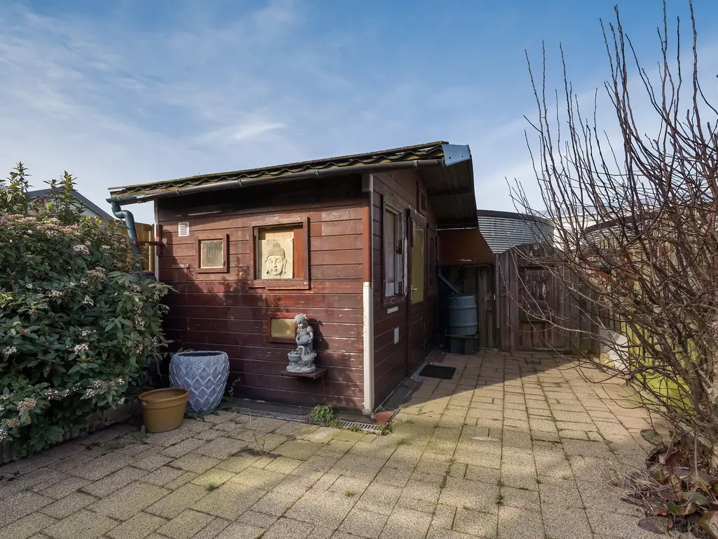 Vredebestlaan 26, POELDIJK