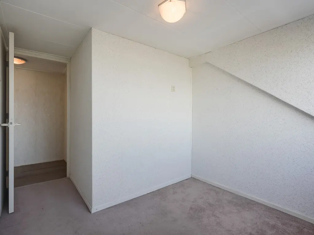 Vredebestlaan 26, POELDIJK