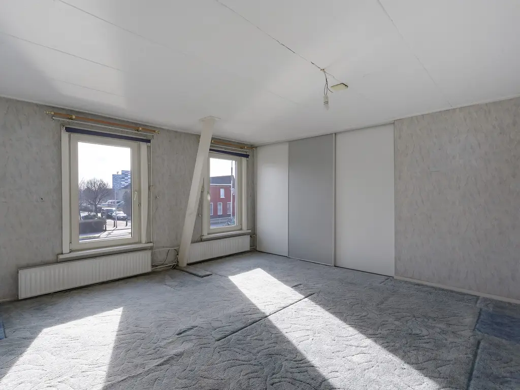 Vredebestlaan 26, POELDIJK