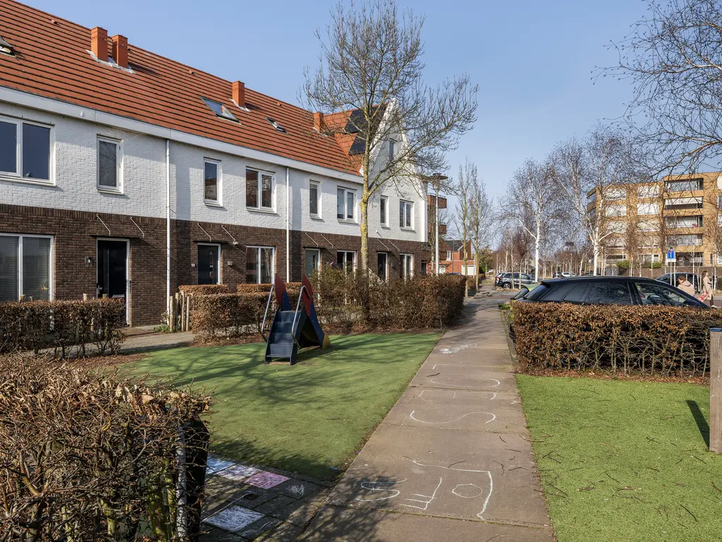 Gedempte Tankgracht 5, 'S-GRAVENZANDE