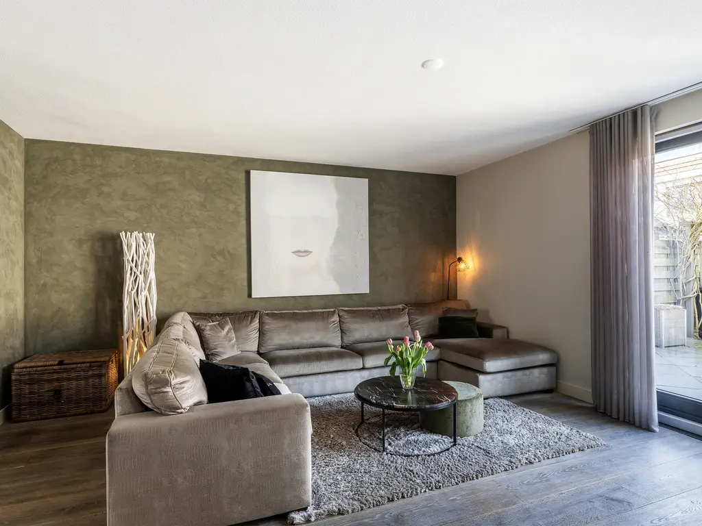 Gedempte Tankgracht 5, 'S-GRAVENZANDE