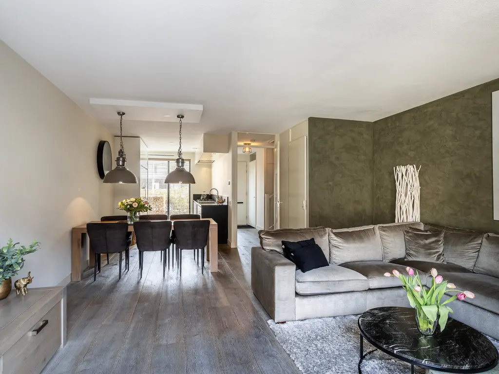 Gedempte Tankgracht 5, 'S-GRAVENZANDE