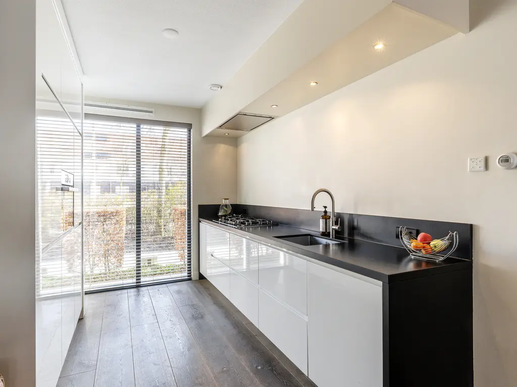 Gedempte Tankgracht 5, 'S-GRAVENZANDE