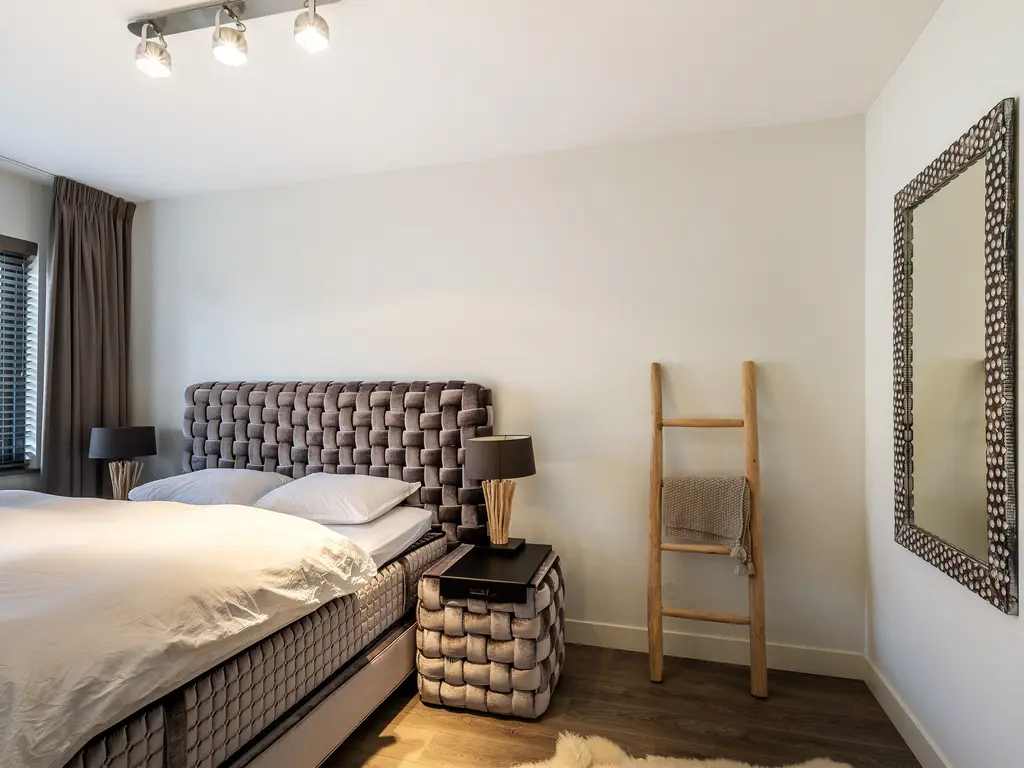 Gedempte Tankgracht 5, 'S-GRAVENZANDE