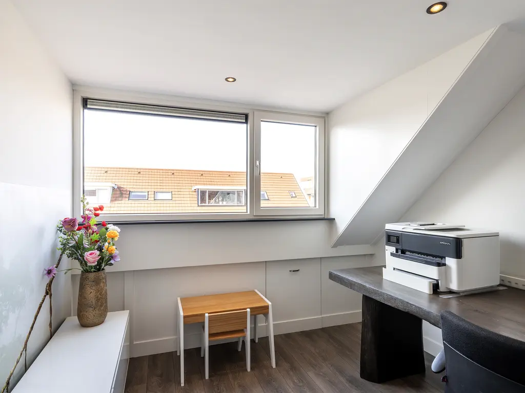 Gedempte Tankgracht 5, 'S-GRAVENZANDE