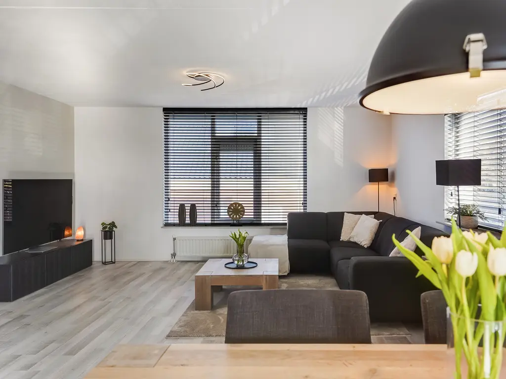 Havenstraat 5C, MONSTER