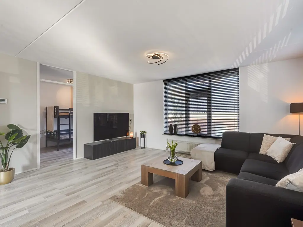 Havenstraat 5C, MONSTER