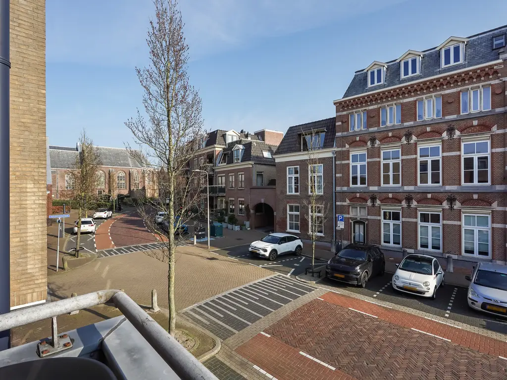 Havenstraat 5C, MONSTER