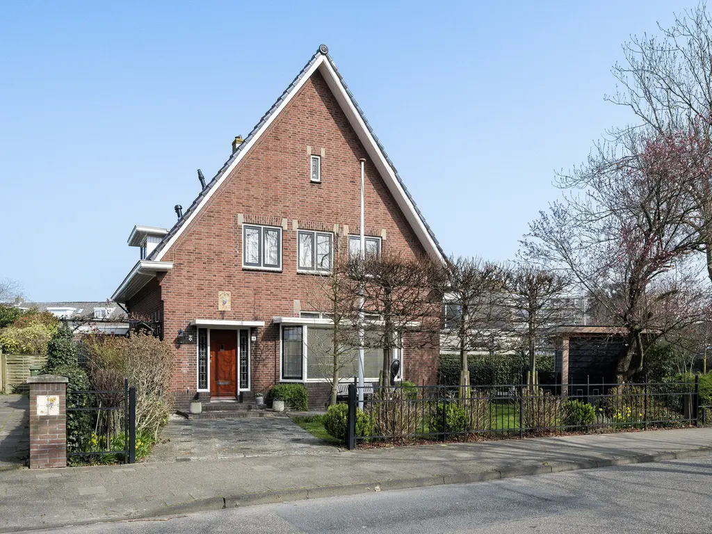 Kruisweg 19, NAALDWIJK