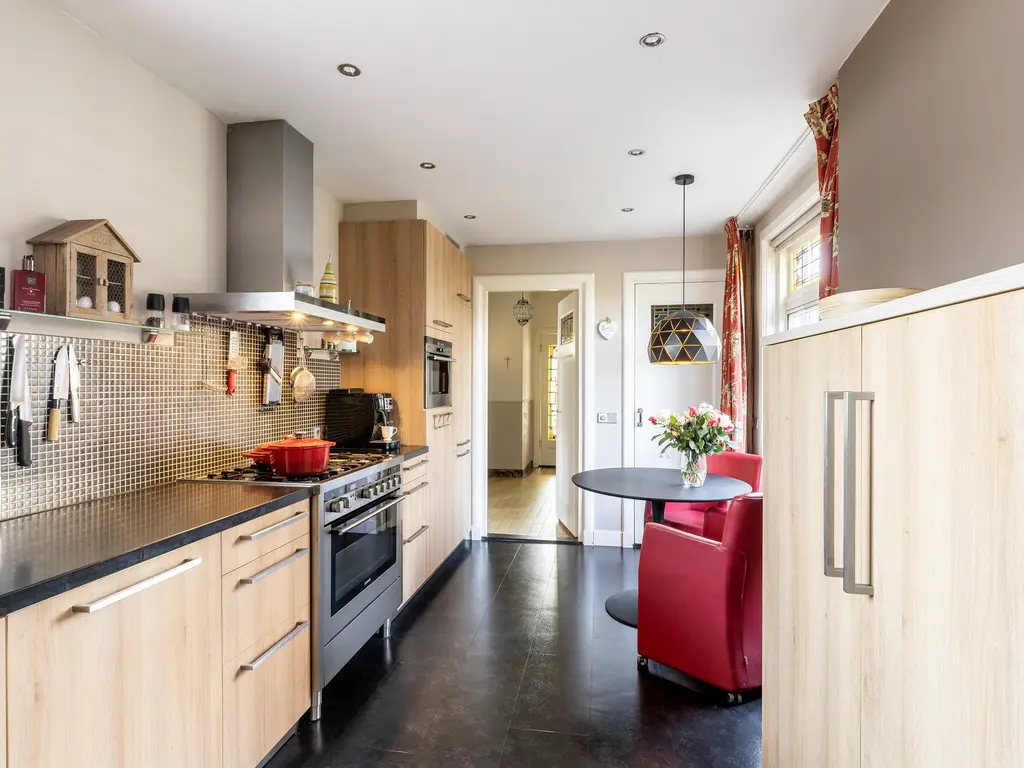 Kruisweg 19, NAALDWIJK