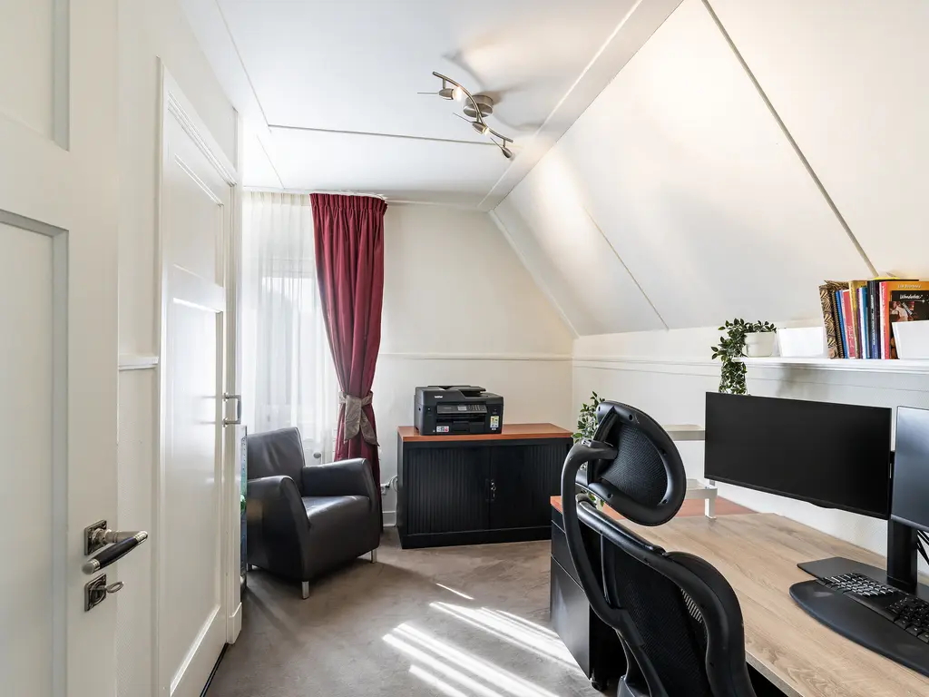 Kruisweg 19, NAALDWIJK