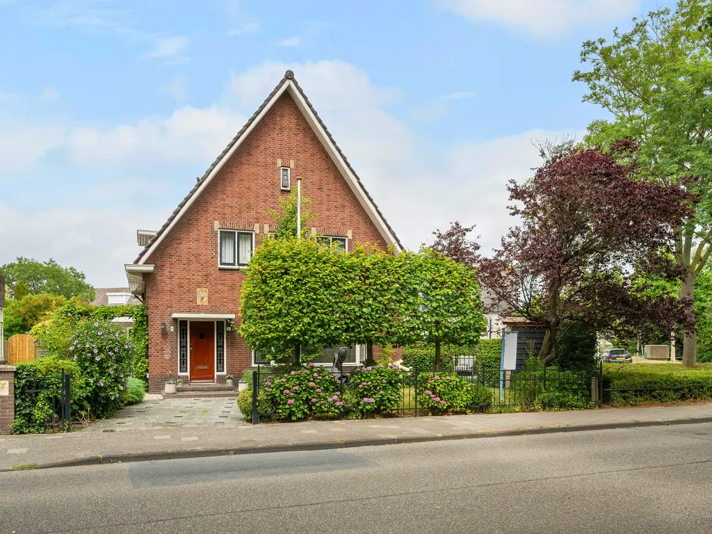 Kruisweg 19, NAALDWIJK