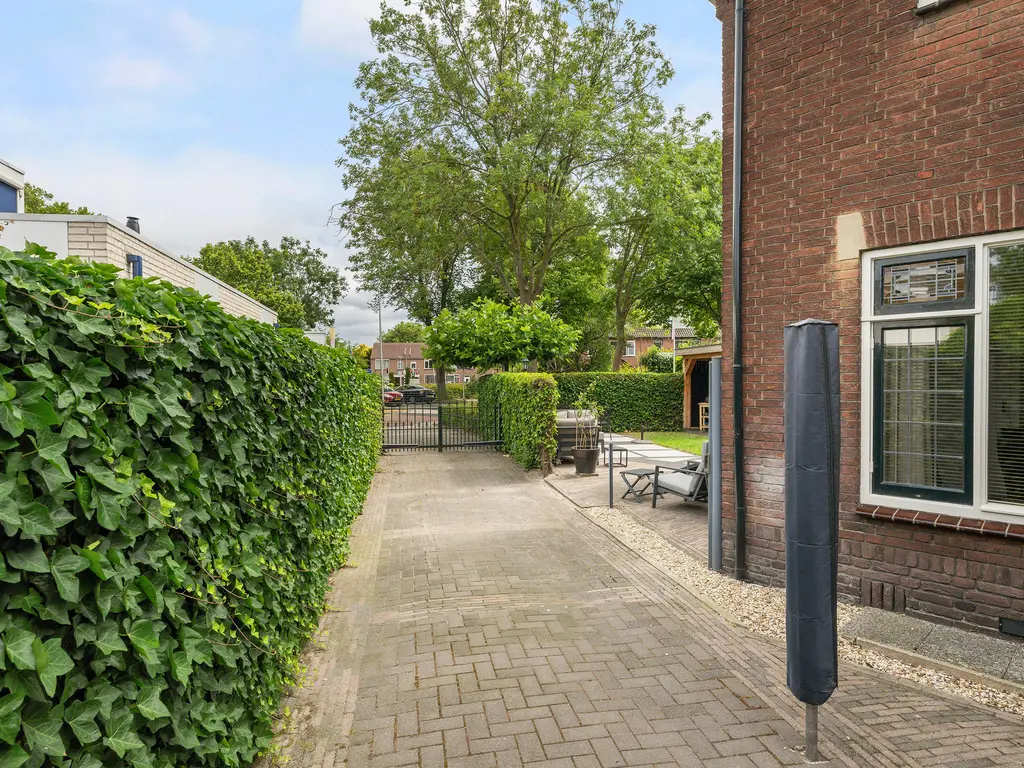 Kruisweg 19, NAALDWIJK
