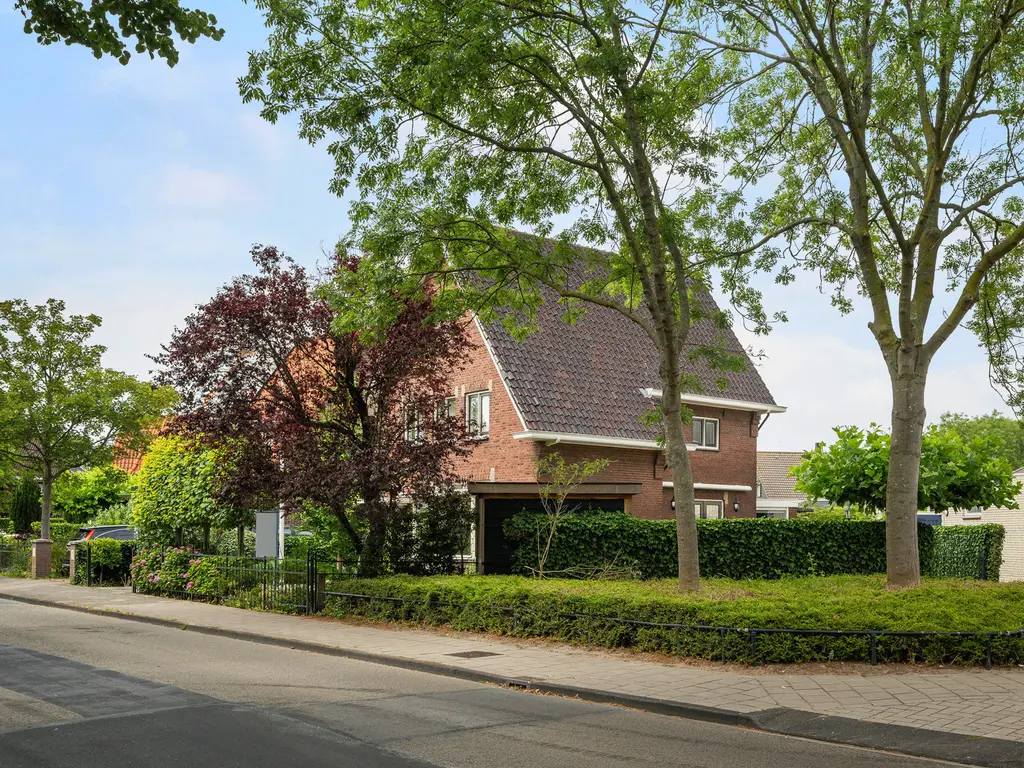 Kruisweg 19, NAALDWIJK