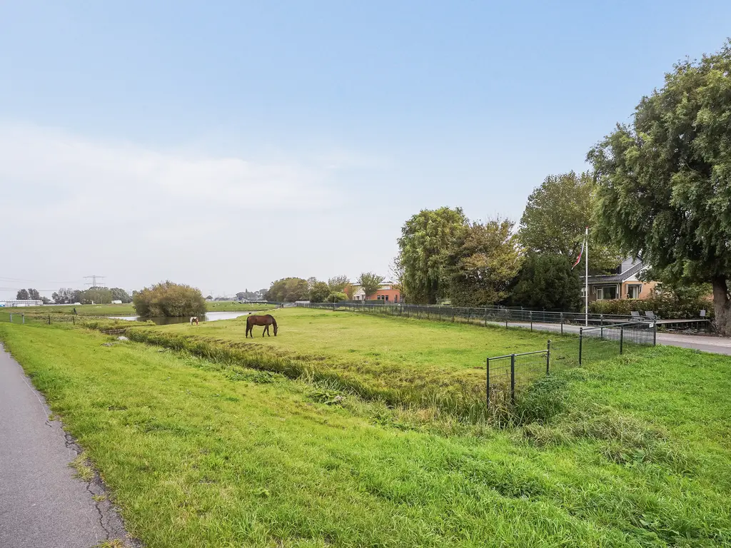 Groeneveld 1B, De Lier