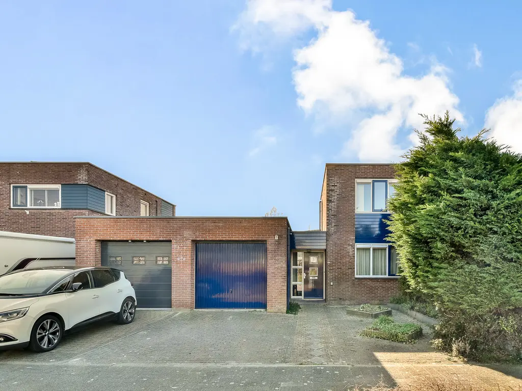 Burgemeester Elsenpark 8, NAALDWIJK