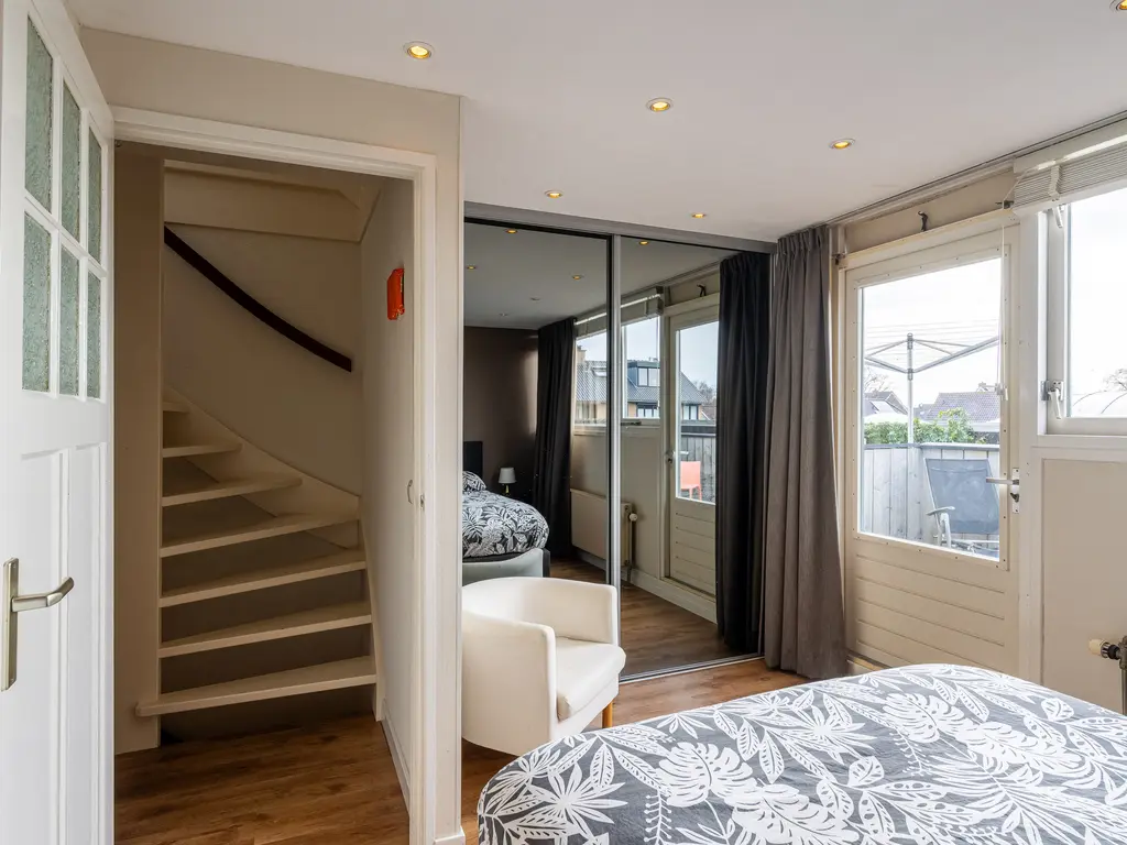 's-Gravenzandseweg 141, NAALDWIJK