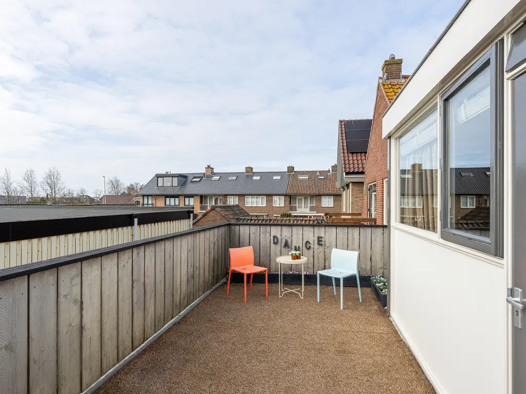 's-Gravenzandseweg 141, NAALDWIJK