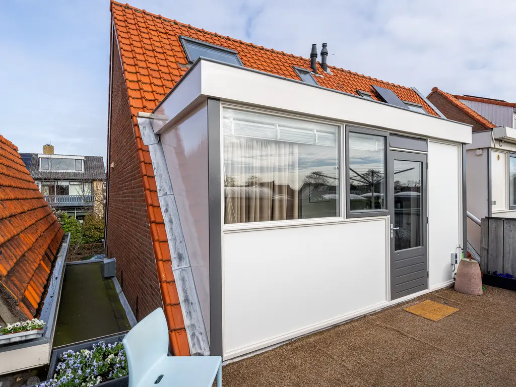 's-Gravenzandseweg 141, NAALDWIJK