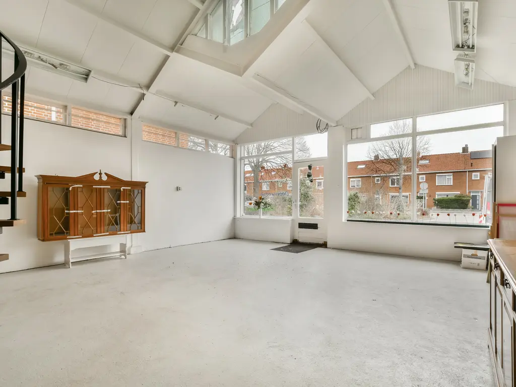 Larixlaan 2, Monster