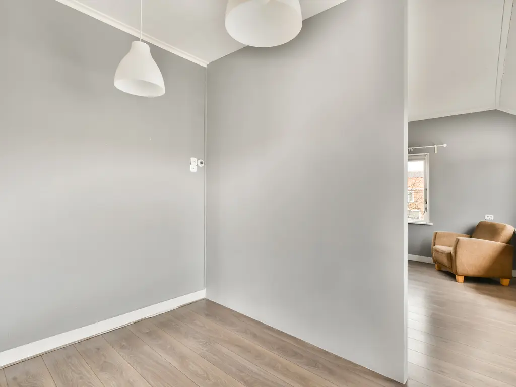 Larixlaan 2, Monster