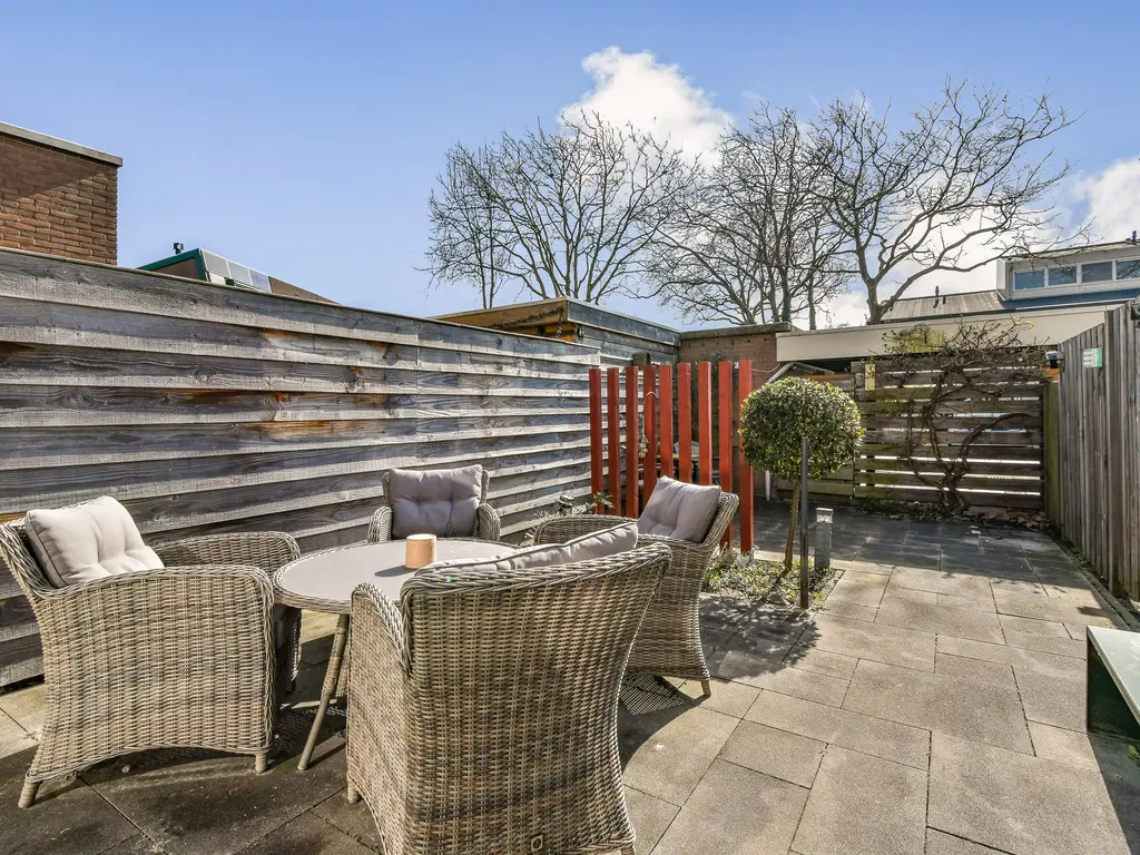 Meidoorn 25, NAALDWIJK