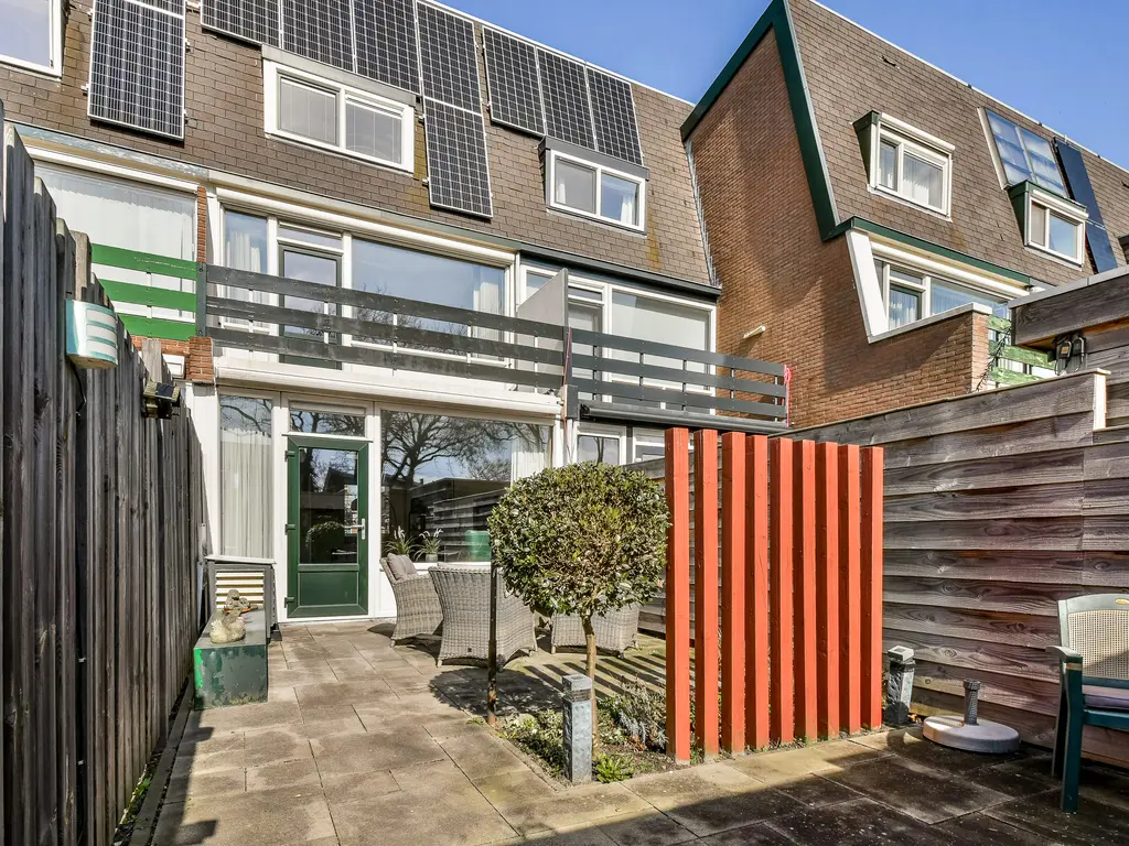 Meidoorn 25, NAALDWIJK