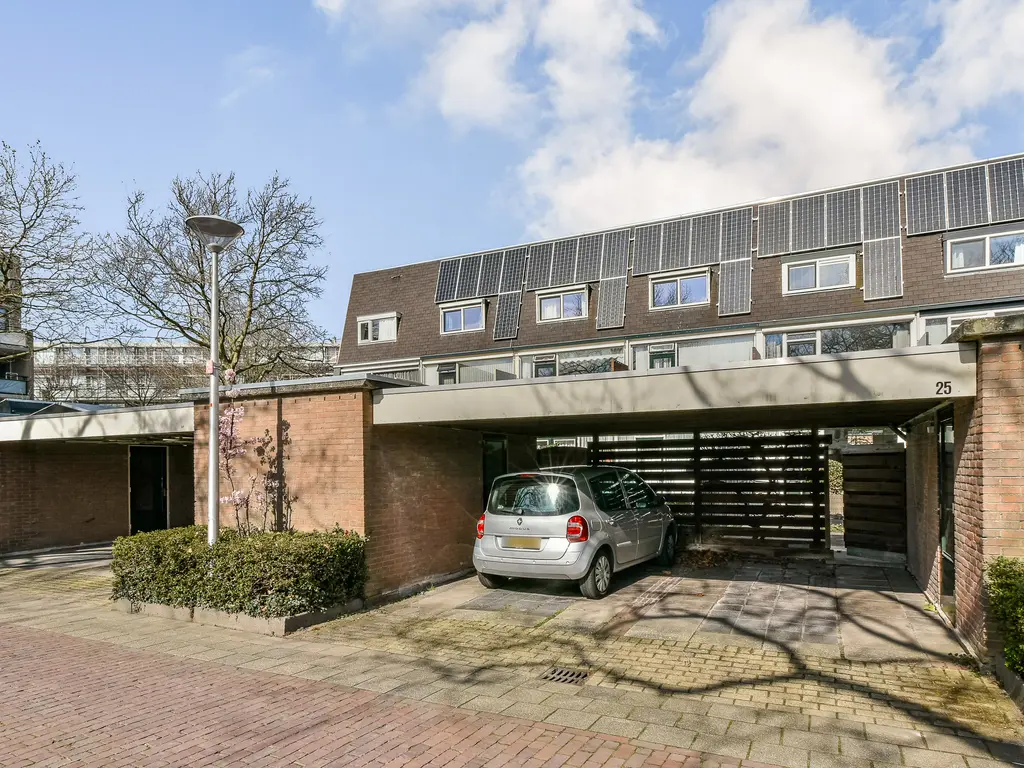 Meidoorn 25, NAALDWIJK