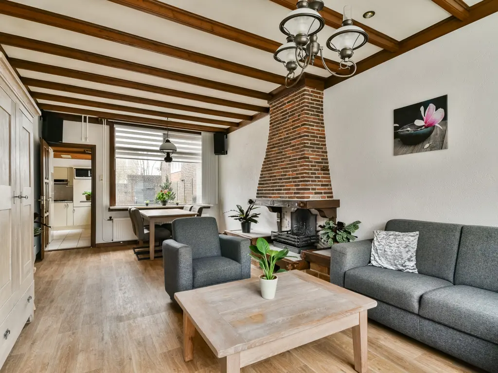 Mr. de Fremerystraat 3, 'S-GRAVENZANDE