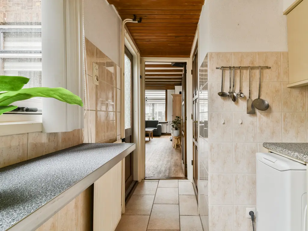 Mr. de Fremerystraat 3, 'S-GRAVENZANDE