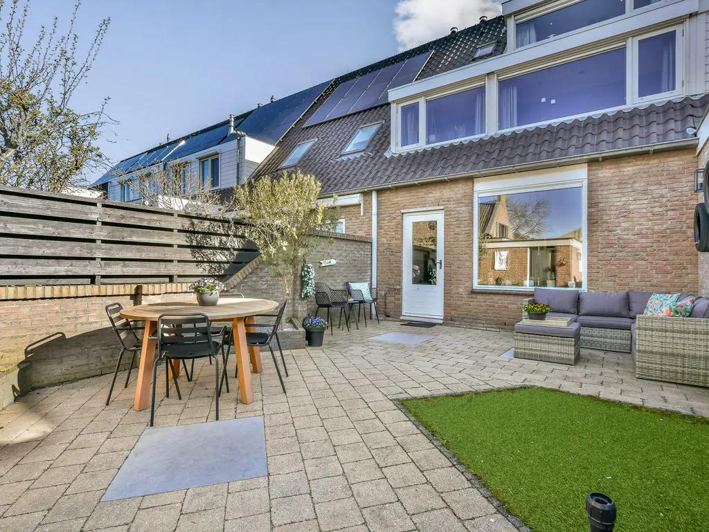 Schaepmanstraat 12, NAALDWIJK