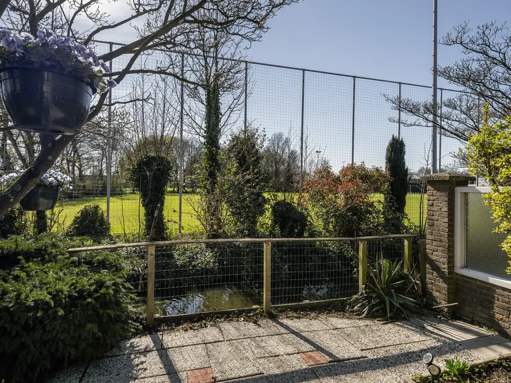 Leeuwerik 113, KWINTSHEUL