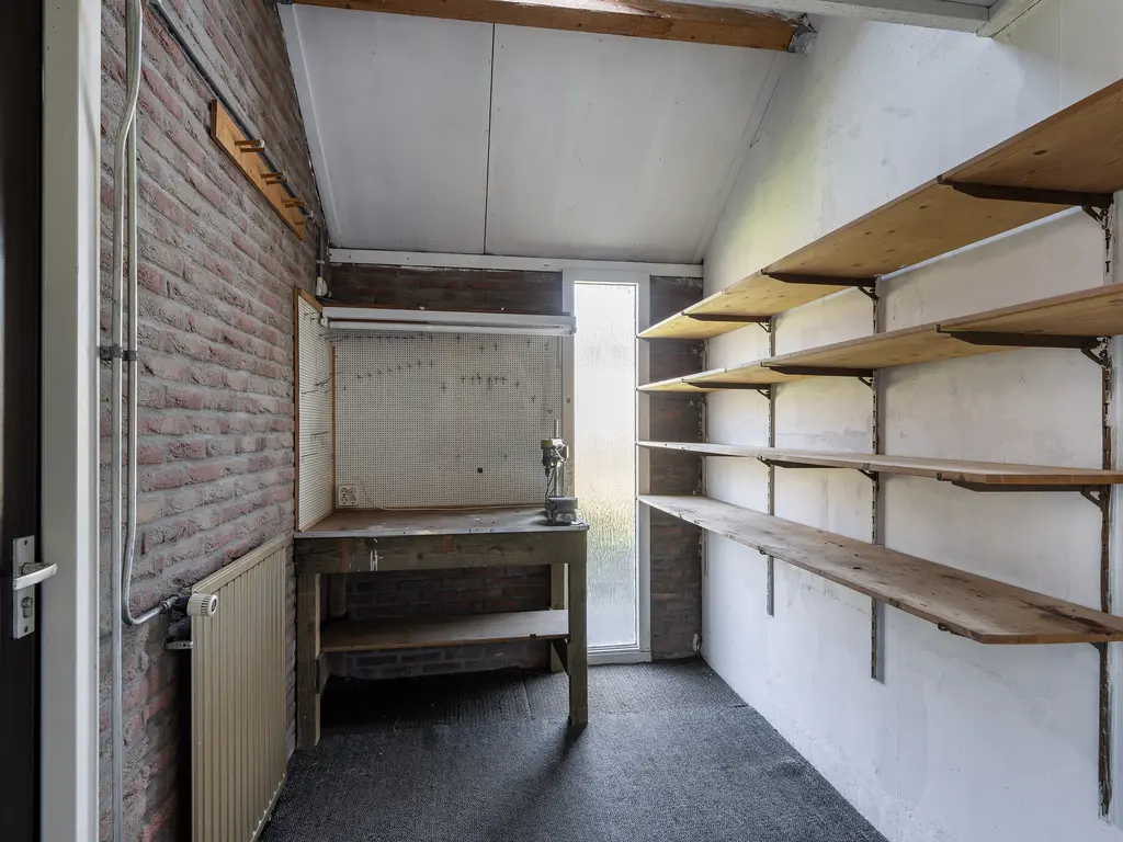 Leeuwerik 113, KWINTSHEUL