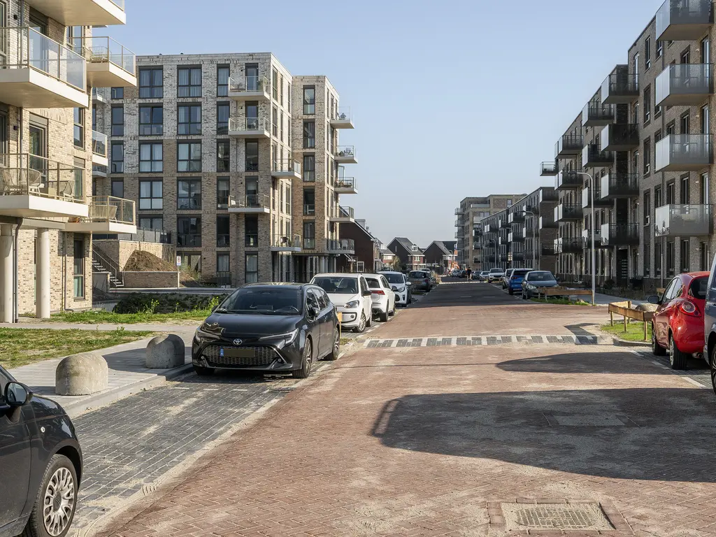 Fluwijn 499, 'S-GRAVENZANDE