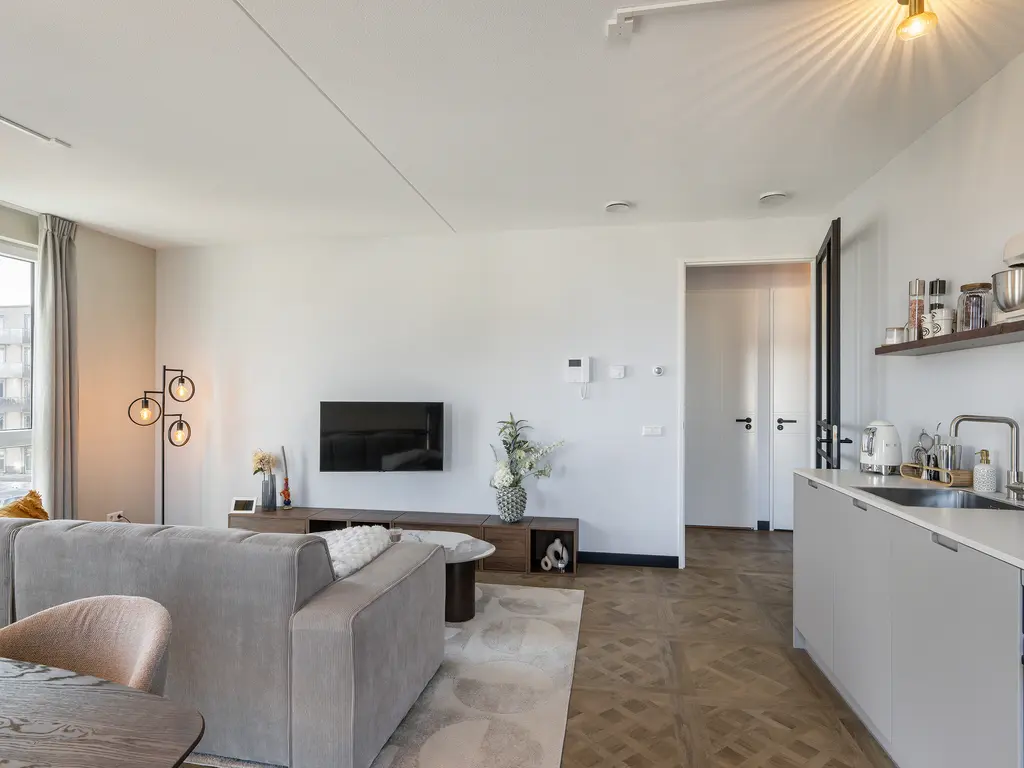 Fluwijn 499, 'S-GRAVENZANDE