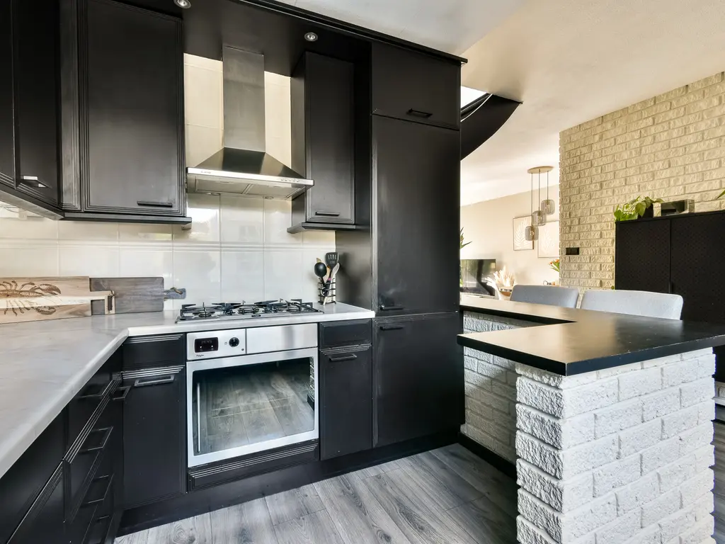 Strauss 11, NAALDWIJK