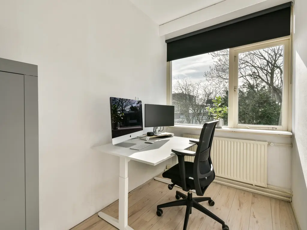 Strauss 11, NAALDWIJK