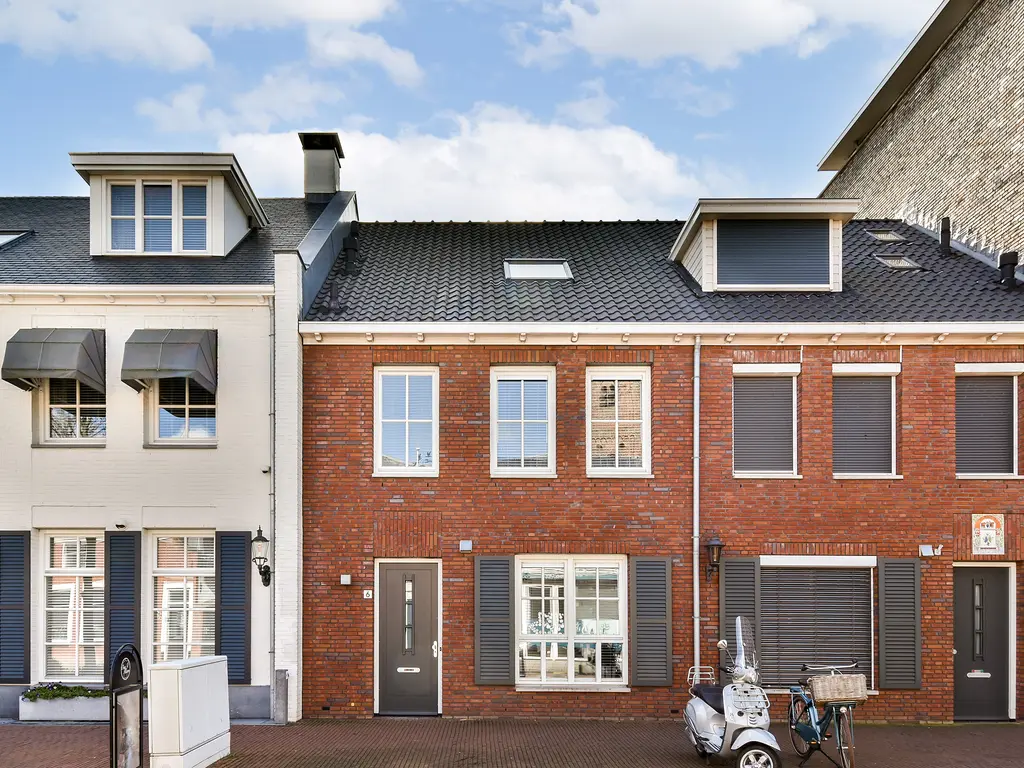 Koningstraat 6, NAALDWIJK