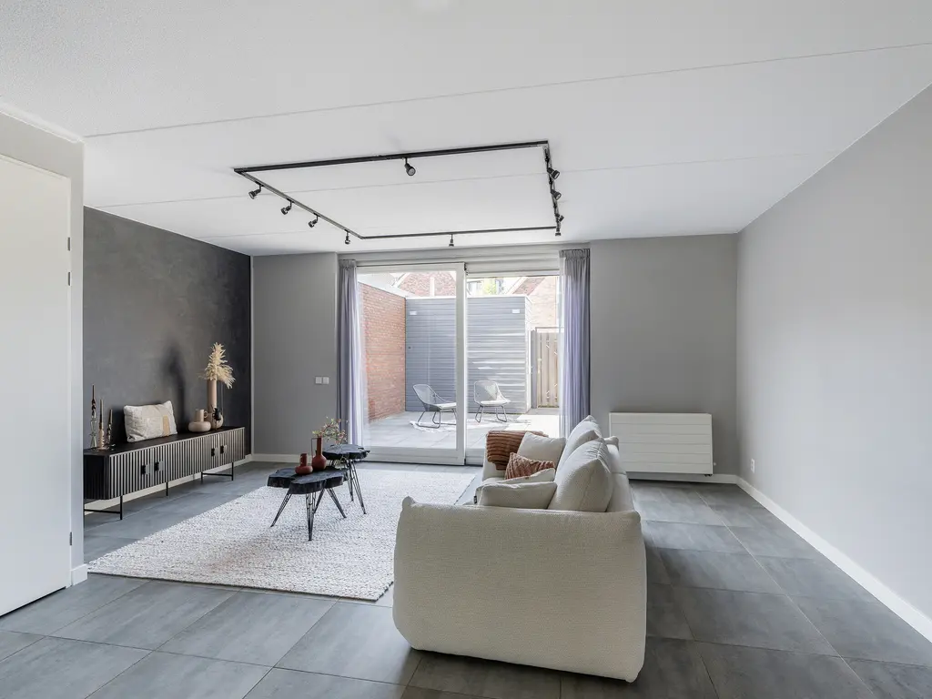 Koningstraat 6, NAALDWIJK