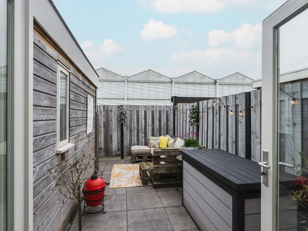 Woutersweg 35, 'S-GRAVENZANDE