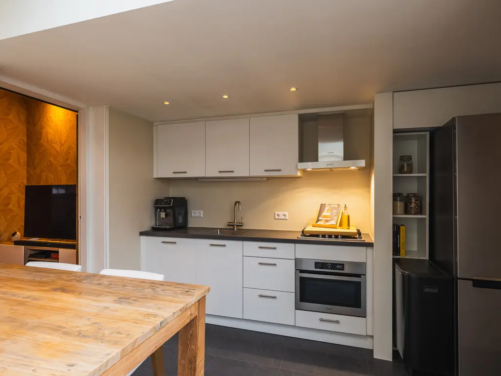 Woutersweg 35, 'S-GRAVENZANDE