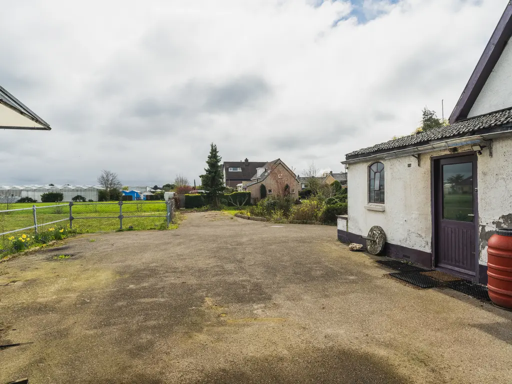 Heenweg 38, 'S-GRAVENZANDE