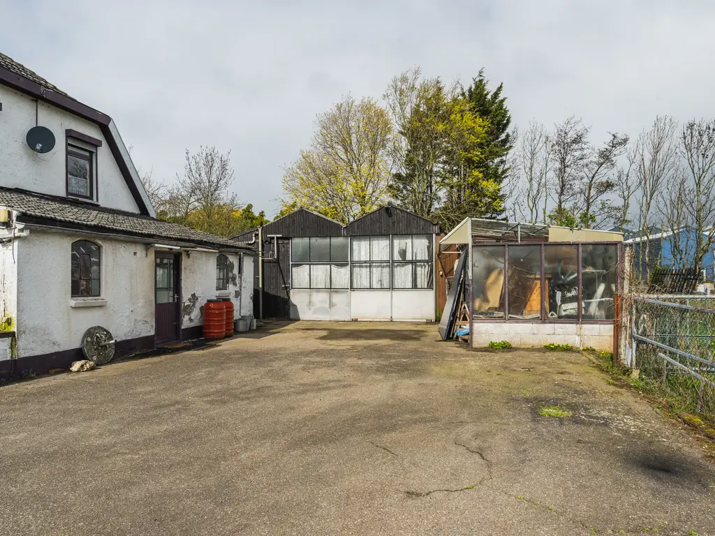 Heenweg 38, 'S-GRAVENZANDE