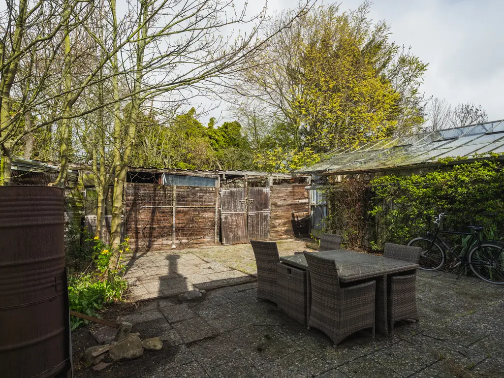 Heenweg 38, 'S-GRAVENZANDE