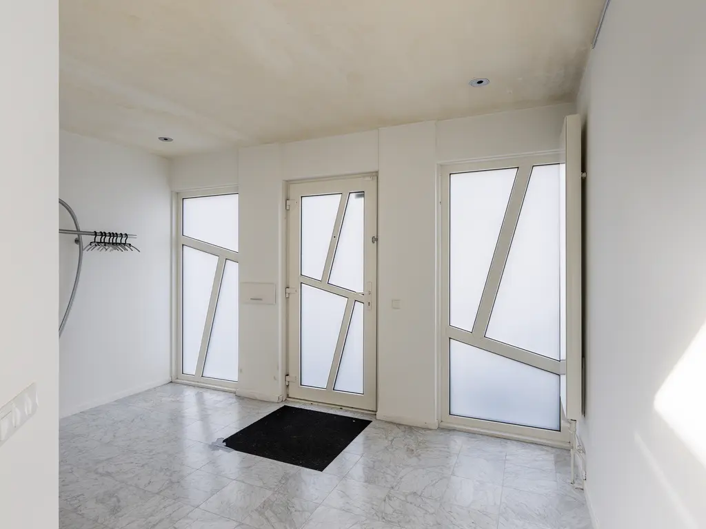 Emmastraat 85, MONSTER